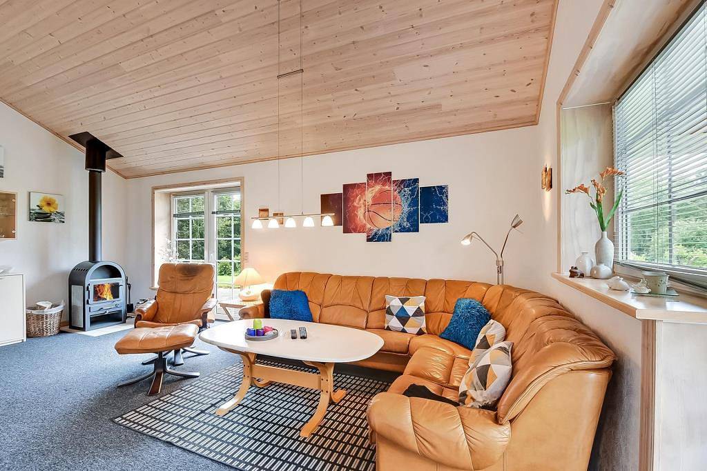 1038 in Humlum, Struer