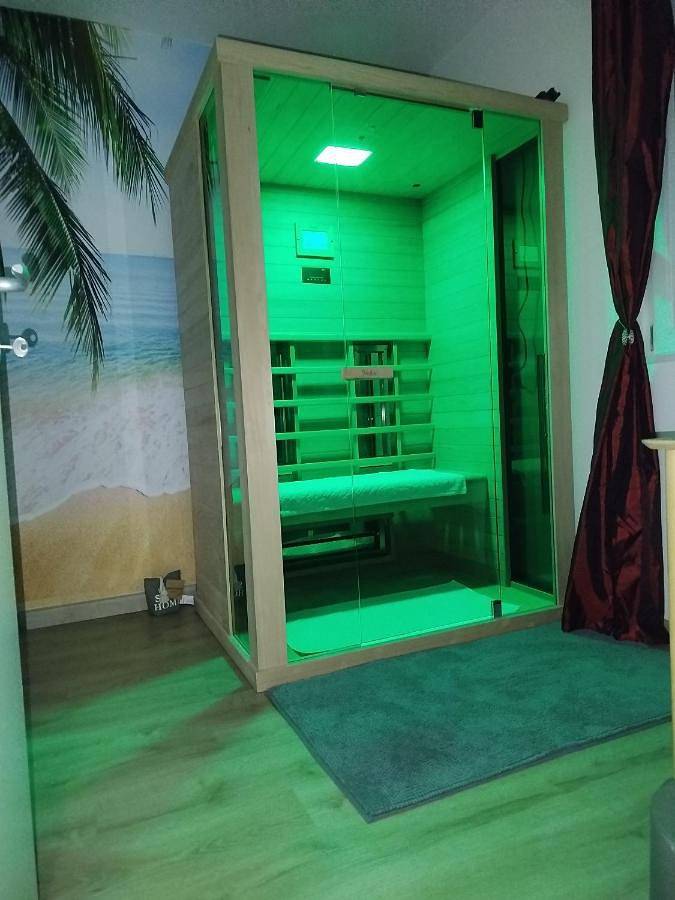 Ganze Wohnung, Diamond airport Jacuzzi&Sauna apartman Ledine in Novi Belgrad, Belgrad