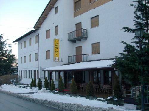 Hôtel pour 3 personnes, avec sauna et piscine dans Nus - 3