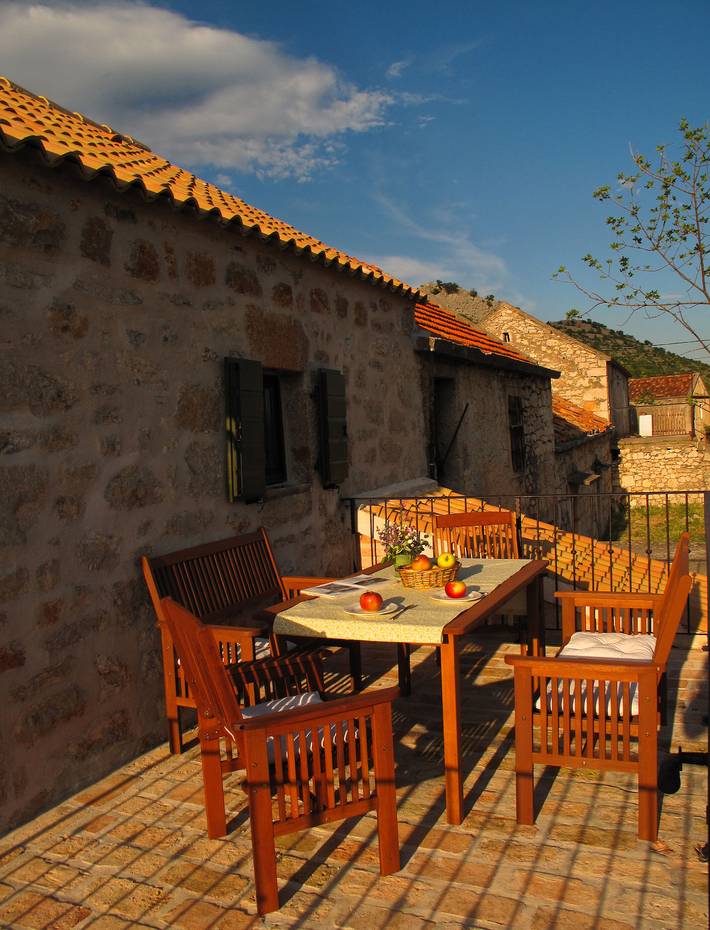 Ferienhaus für 4 Personen, mit Garten und Terrasse in Starigrad Paklenica - 4