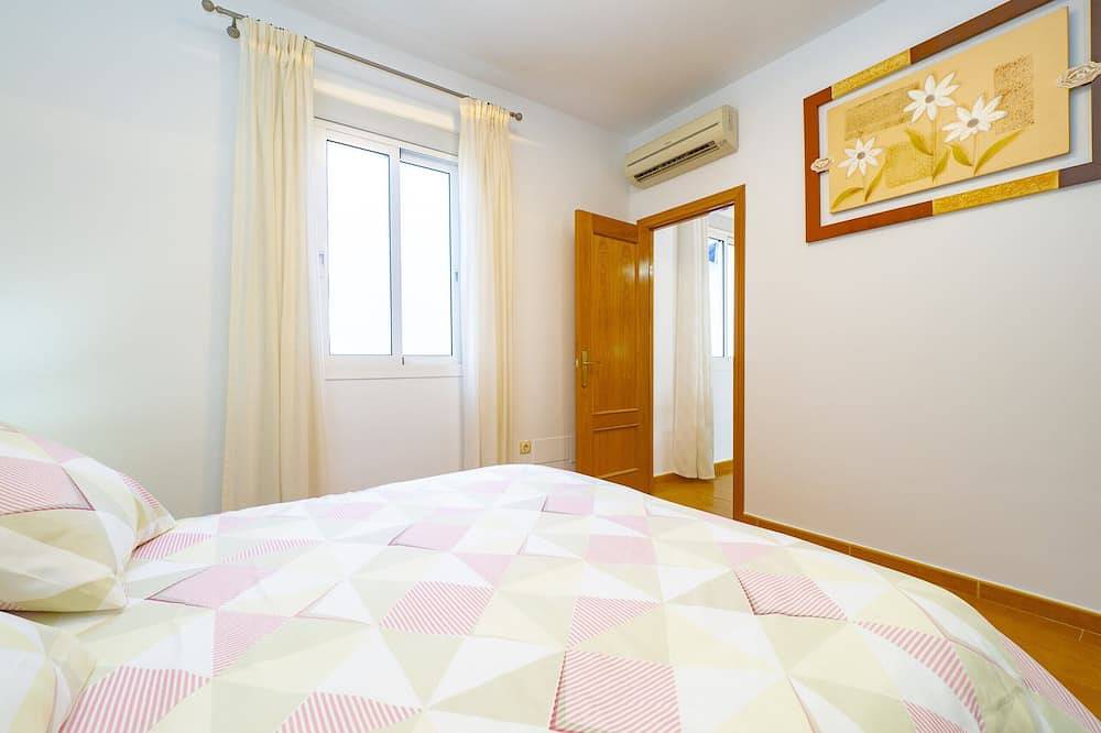 Entire apartment, Cubo's Center House Gerald Brenan / urban / city center / free wifi in Alhaurín el Grande, Málaga Province