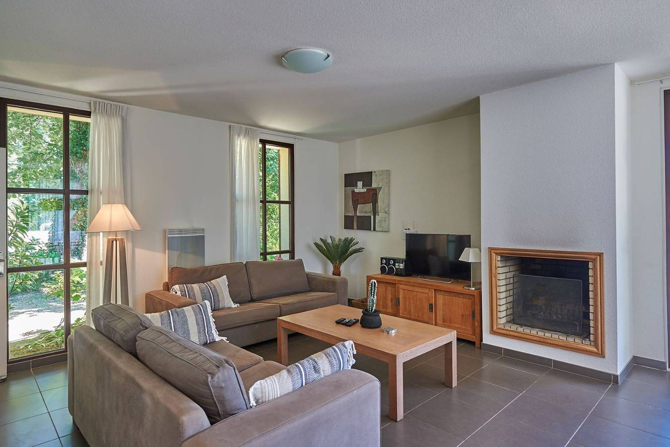 Entire apartment, Margaux Deluxe 8p in Salles, Arcachon region