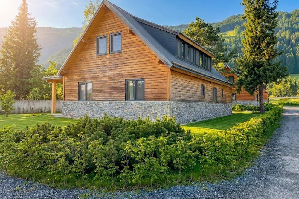 Luxus-Chalet mit Sauna und Terrasse am See in Afritz am See, Villach-Land