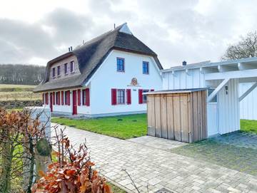 Ferienhaus für 4 Personen, mit Terrasse und Garten, kinderfreundlich in Lohme