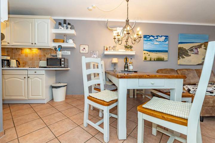 Ferienhausteil für 6 Personen mit Garten in Stadt- und strandnähe in Westerland, Sylt (Gemeinde)