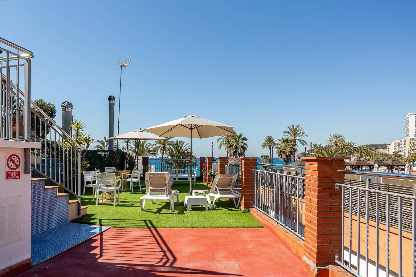 Apartamento entero, Apartamento 'S23 Sa Caleta ' con vistas al mar, Wi-Fi y aire acondicionado in Central Lloret de Mar, Lloret de Mar