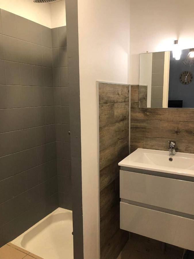 Gîte pour 2 personnes, avec jardin et piscine à Saint-Hilaire-de-Riez - 4