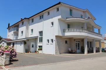 Cottage pour 2 personnes, avec jardin ainsi que balcon et vue dans Međugorje