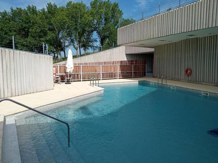 Hôtel pour 2 personnes, avec jardin ainsi que vue et piscine à Sabiñánigo - 3