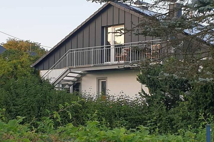 Glamping voor 3 personen, met balkon, met huisdier in de Eifel