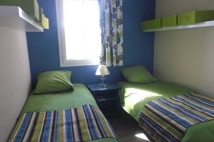 Gîte pour 6 personnes, avec piscine et jardin à Lacanau - 3