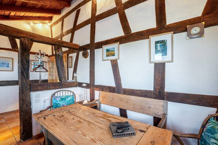 Appartement entier, Appartement 'Fleurie' avec terrasse partagée, jardin partagé et Wi-Fi in Schwabwiller, Betschdorf