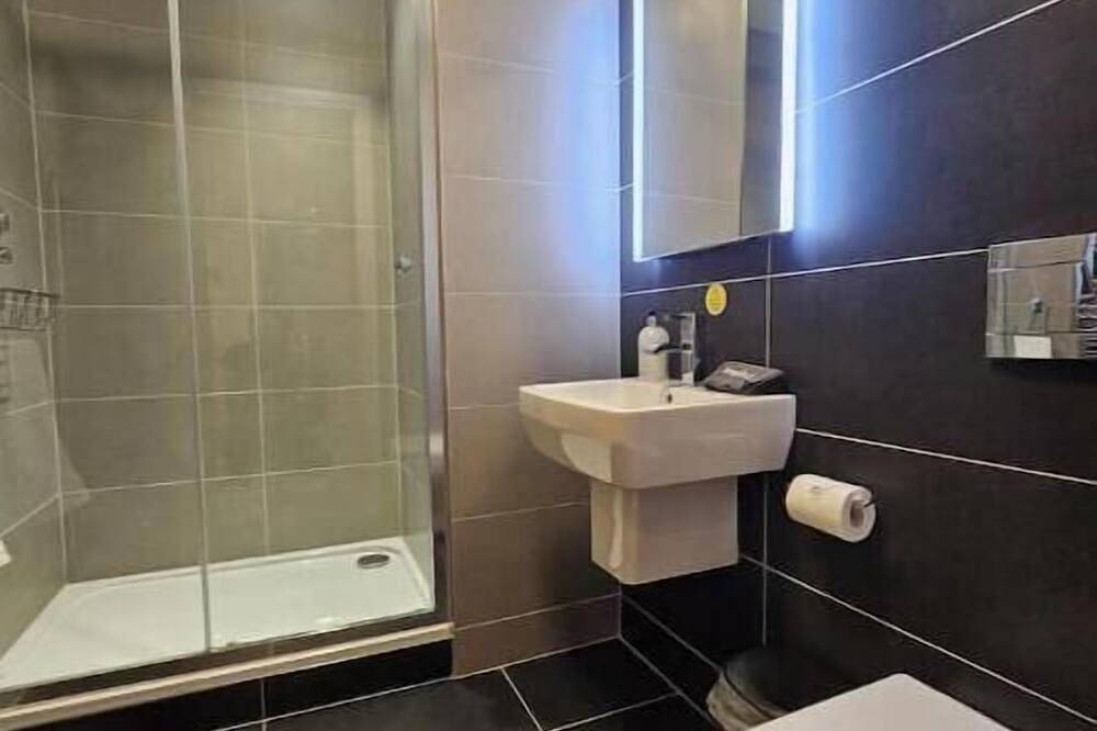 Ganze Wohnung, Luxury 1 Bedroom Apartment with Loch View *Bll*— A Peaceful Escape in Loch Lomond, Stirling und Umgebung