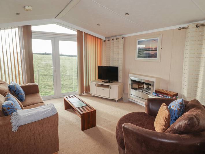 Caravan for 4 people, with garden in Pembrokeshire