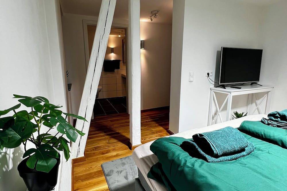 Ganze Wohnung, Stilvolle Ferienwohnung im Stadtzentrum Hachenburg in Hachenburg, Westerwald