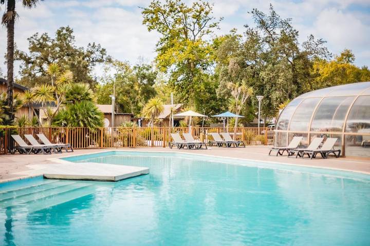 Camping para 2 personas, con Terraza y Piscina en Seignosse