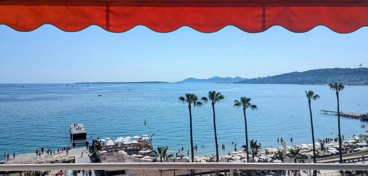 Entire apartment, Apartment with Sea View in Juan-les-Pins, Antibes