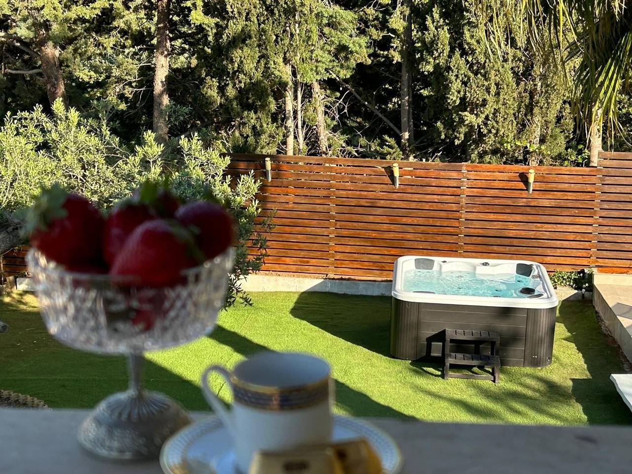 Villa Delux met bergzicht, verwarmde jacuzzi, tuin en Wi-Fi in Castellammare del Golfo, Provincie Trapani