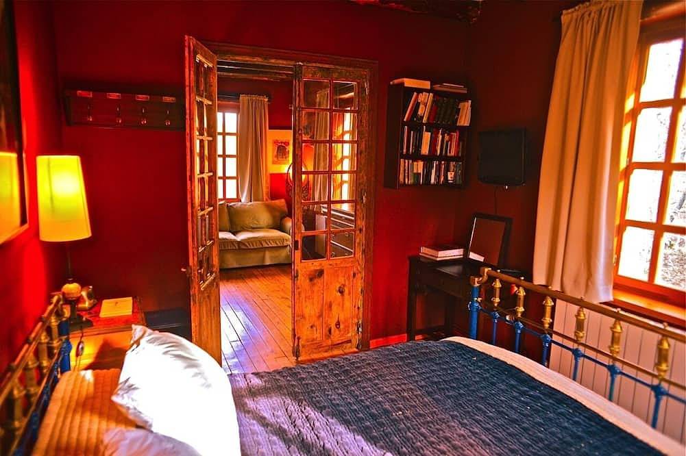 Una casa mágica en el corazón del parque de Guadarrama in Collado Hermoso, Sierra de Guadarrama