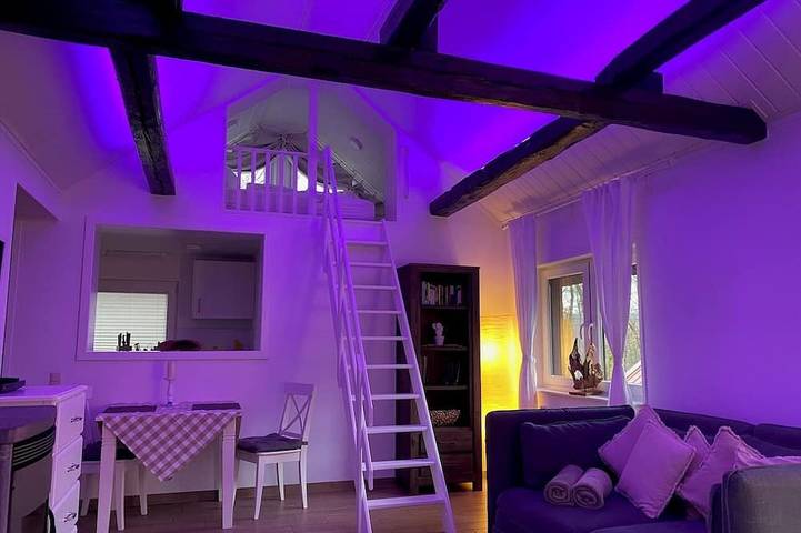 Chalet für 2 Personen, mit Balkon und Terrasse sowie Sauna