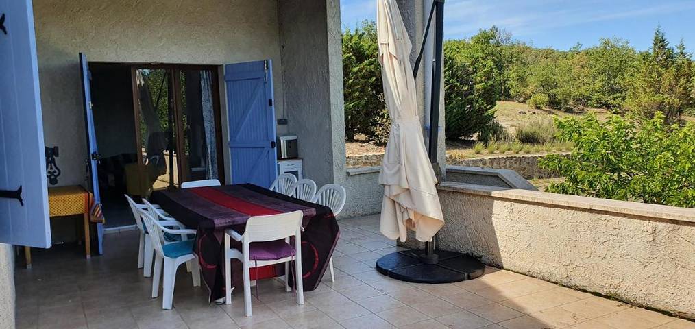 Location de vacances pour 10 personnes, avec jardin ainsi que piscine et vue, animaux acceptés à Ongles - 4