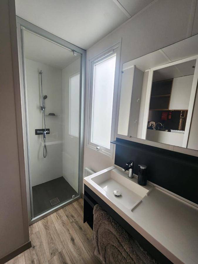 Camping pour 6 personnes, avec piscine et jardin, animaux acceptés à Seignosse - 3