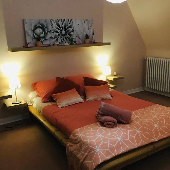 Chambre d’hôte pour 6 personnes, avec vue et jardin, animaux acceptés à Lalinde - 2