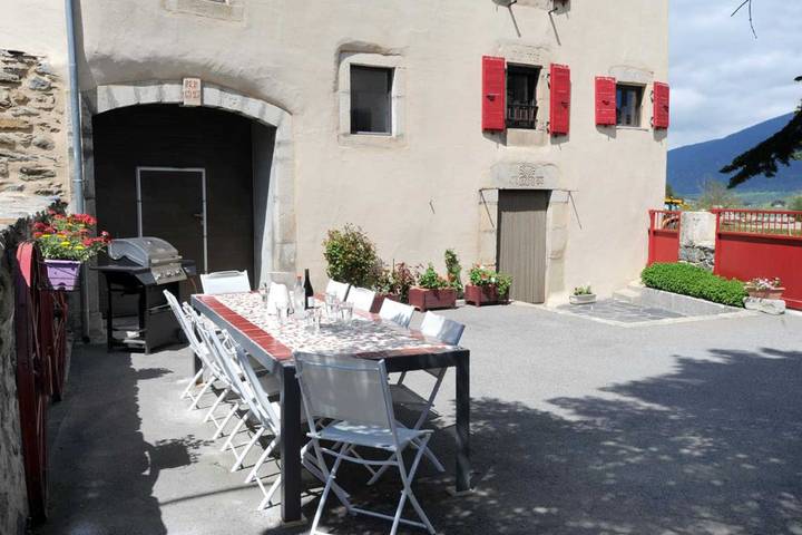Gîte pour 10 personnes, avec terrasse et sauna, animaux acceptés - 1