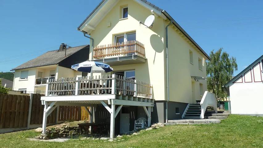 Ferienhaus für 7 Personen, mit Garten