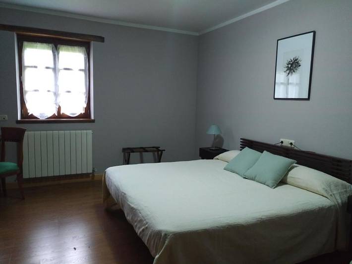 Hotel para 2 personas, con jardín y vistas en Aribe - 3