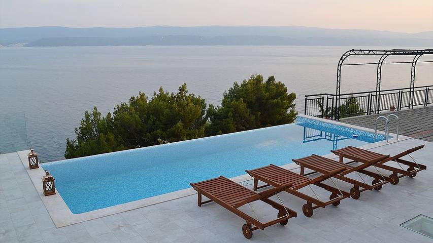 Ferienwohnung für 5 Personen, mit Balkon und Pool