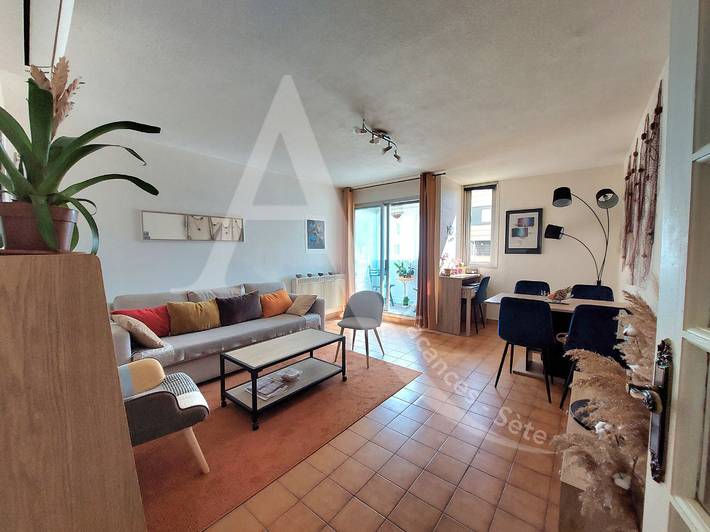 Gîte pour 4 personnes, avec balcon dans Port de Sète