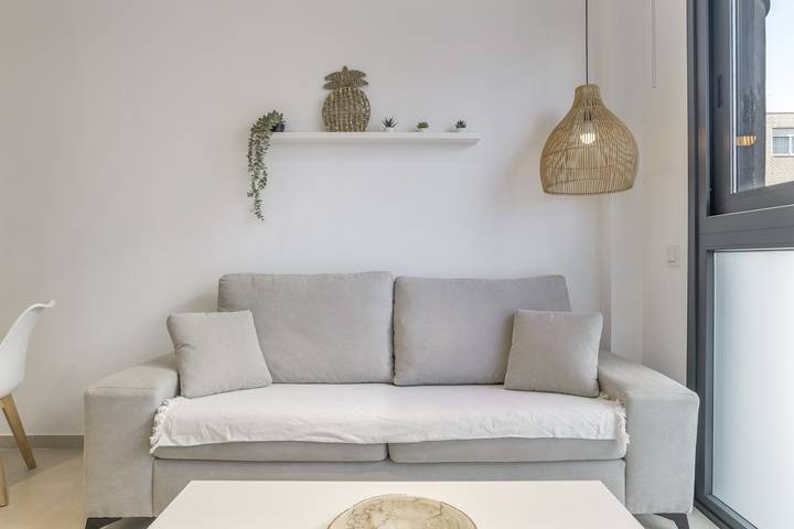Comfortable "Black Palm" Studio, Excellent Location – Perfect for Couples in Playa de Los Lances, Tarifa