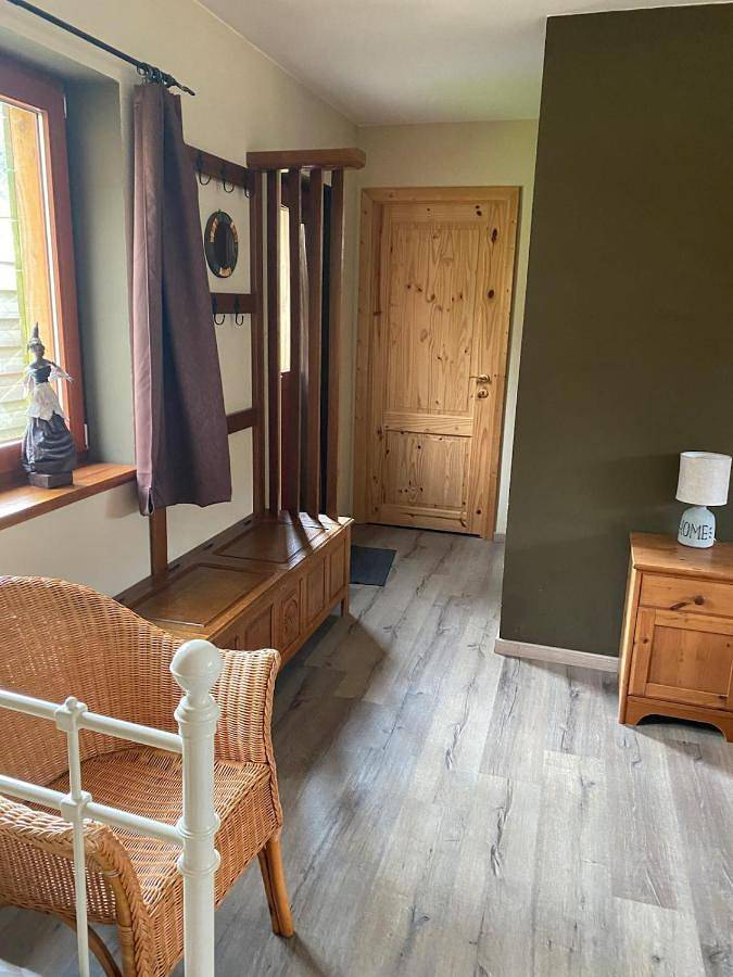 Chambre d’hôte pour 2 personnes, avec terrasse ainsi que jardin et vue à Couvin - 2