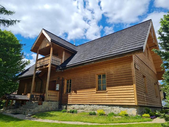 Apartament wakacyjny dla 4 osób, z widok i ogród w Krynica-Zdrój