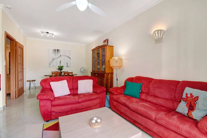Entire apartment, Holiday Home 'Zuri' with Balcony and Wi-Fi in Cabanas de Tavira, Conceição e Cabanas de Tavira