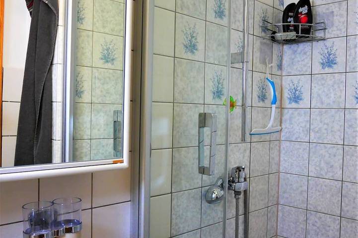 Ferienwohnung für 3 Personen, mit Garten und Balkon in Floh-Seligenthal - 4