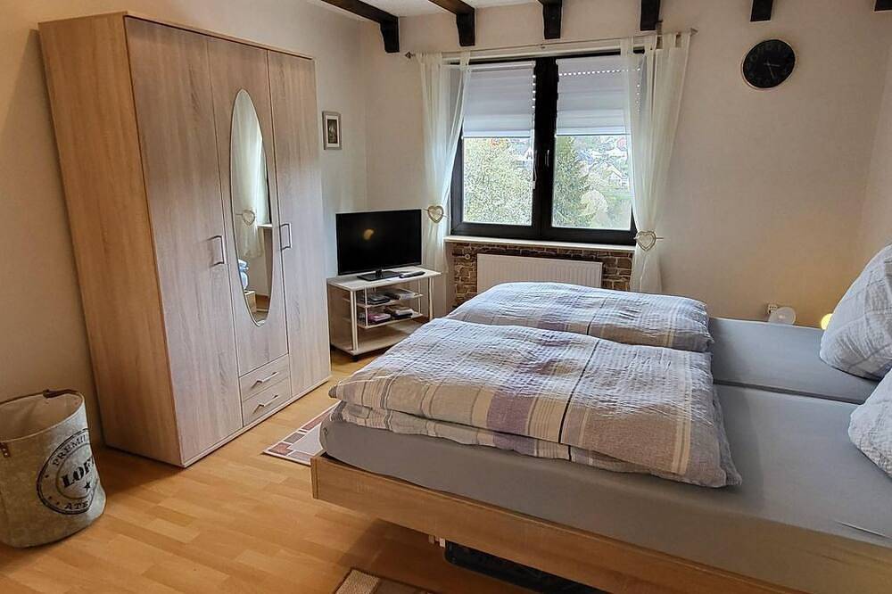 Ganze Wohnung, Variante 2 =  2 Schlafräume - Fewo \"Haus Maria\" in Neuhütten, Landkreis Trier-Saarburg
