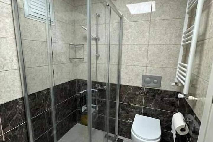 2-Bedroom house in a central location in Yomra, Provinz Trabzon