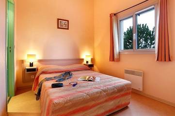 Holiday Rental for 6 People in Tourrettes, Draguignan region, Photo 4