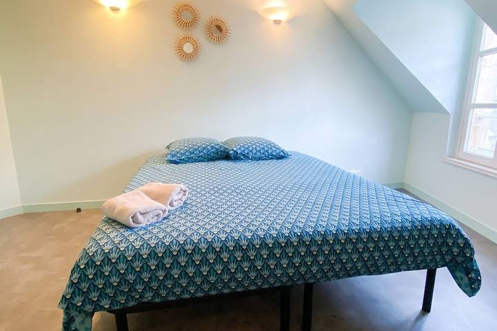 Entire apartment, Homerez - Studio in Cherbourg in Cherbourg-Octeville, Cherbourg-en-Cotentin