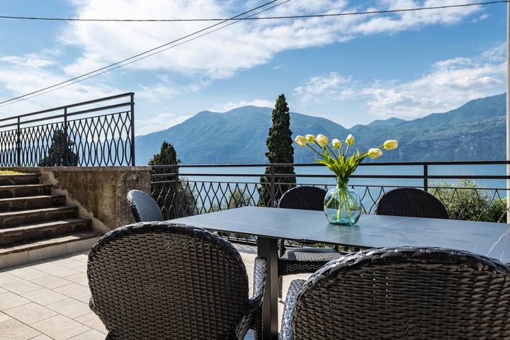 Gîte pour 7 personnes, avec jardin et vue sur le lac à Brenzone - 2
