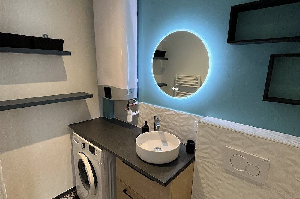 Apartamento entero, Studio Jules Verne - Hyper Centre Lorient in Lorient, Côte des Mégalithes