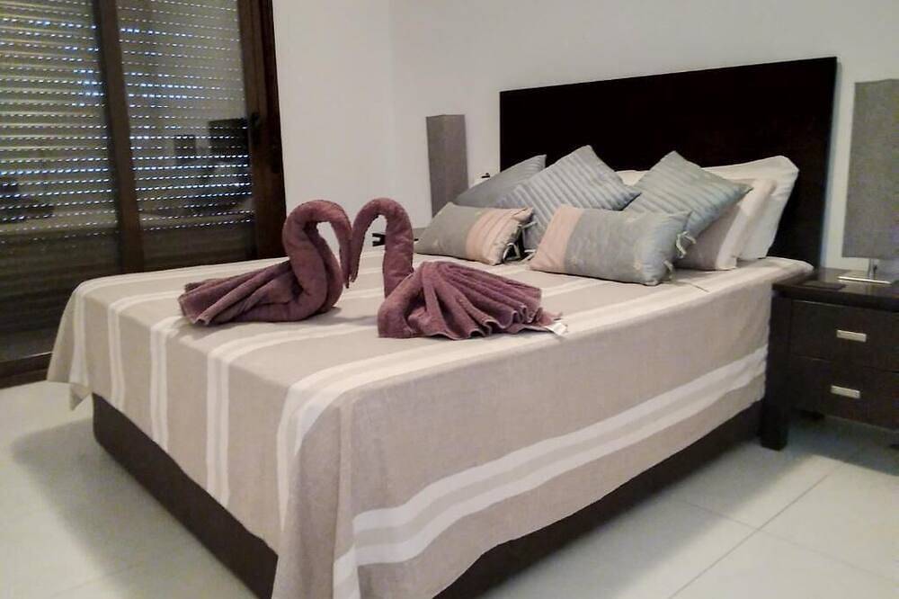 Ganze Wohnung, Luxury 3 Bed 2 Bath Apt Near La Fuente Center, Beaches, Golf & Sun in Brisas y Golf, Orihuela