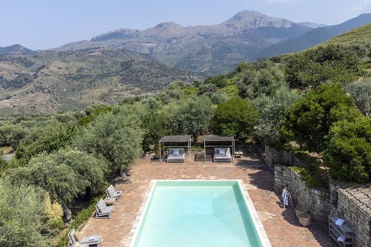 Villa Passulunara 14 in Collesano, Provincia di Palermo