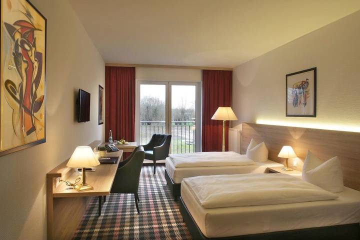 Hôtel pour 3 personnes, avec terrasse et jardin