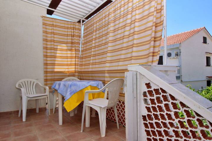 Ferienwohnung für 2 Personen, mit Balkon/Terrasse in Silo (Krk)