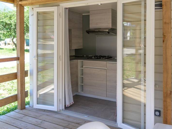 Camping Le Mas Fleuri - Mobilhome 4 personnes - Mobilhome Mercantour 24m² - 2 chambres in Sospel, Côte méditerranéenne (France)