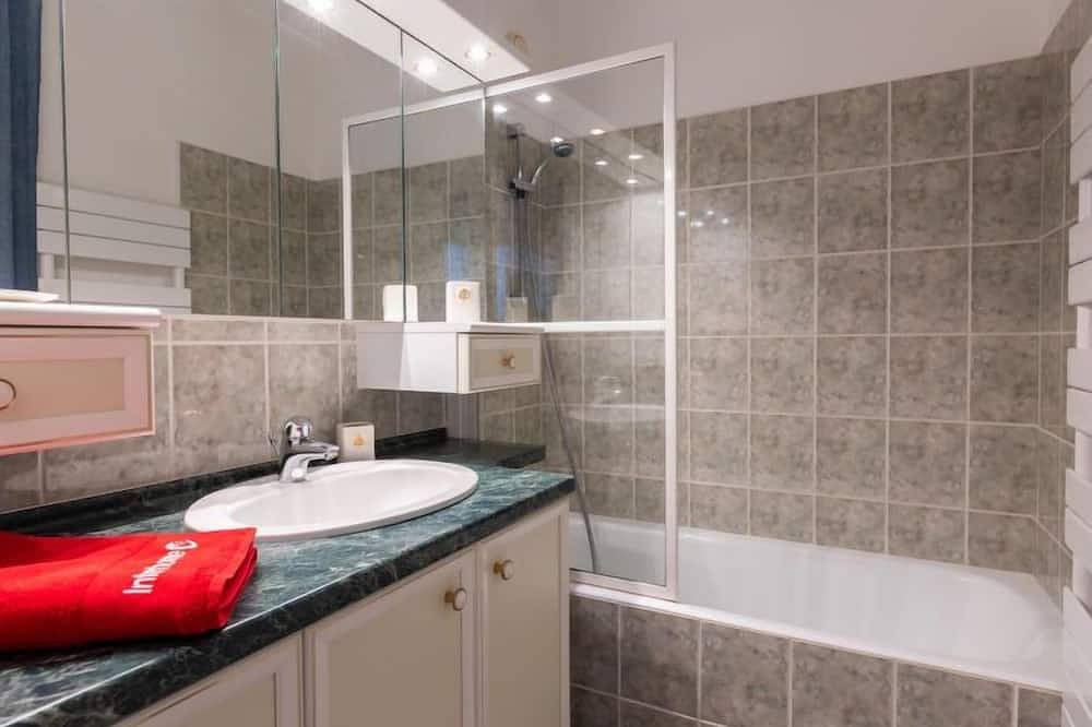 Apartamento entero, Le Parc de La Ronceray by Interhome in Dinard, Côte d’Émeraude