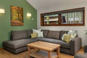 Lodge for 6 People in Delamere, Cheshire, Photo 1